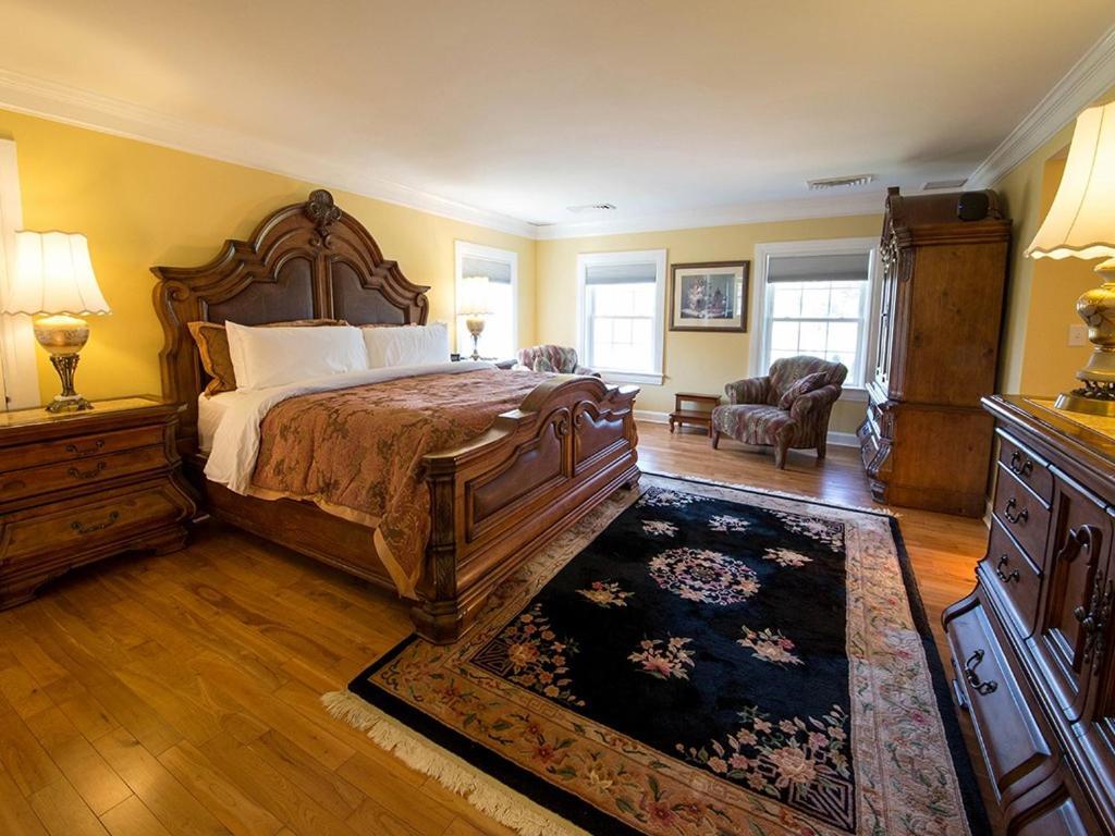Kingsbay Mansion And Vacation Rental Houses Marion Стая снимка